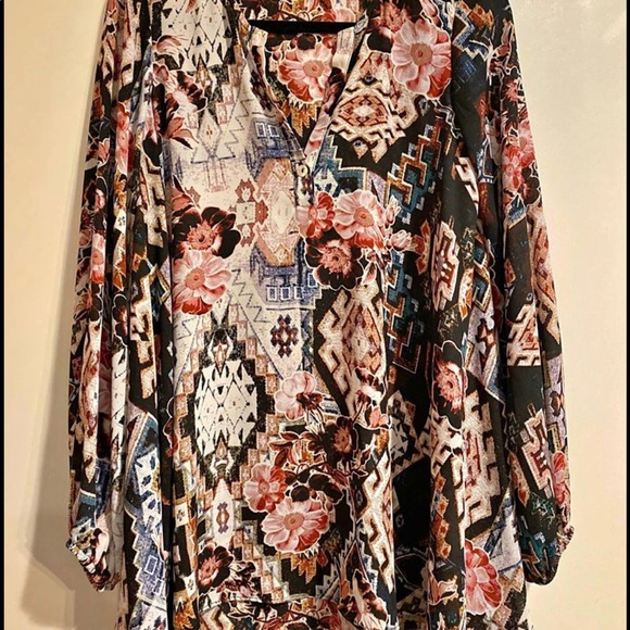 Show Me Your Mumu Jamie Tunic - Picture 2 of 2